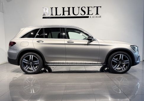 Mercedes-Benz GLC 200, 2020 3