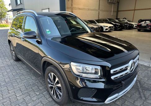 Mercedes-Benz GLB 200, 2023
