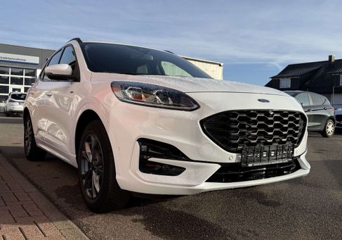 Ford Kuga, 2021