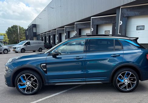 Lynk &amp; Co 01, 2022 3