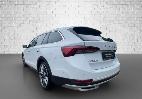 Skoda Octavia, 2022 3