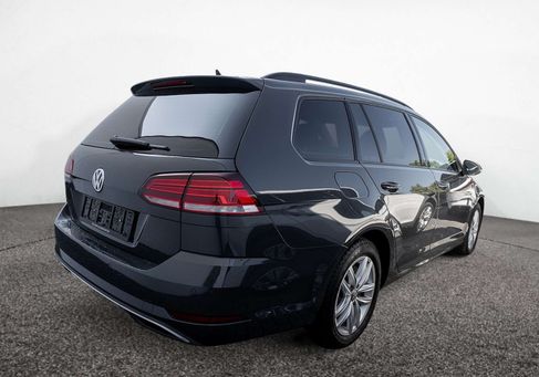 Volkswagen Golf, 2019 3