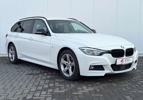 BMW 330, 2019
