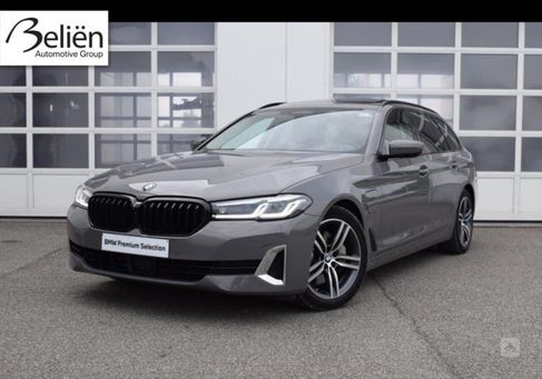 BMW 5 Serija, 2021