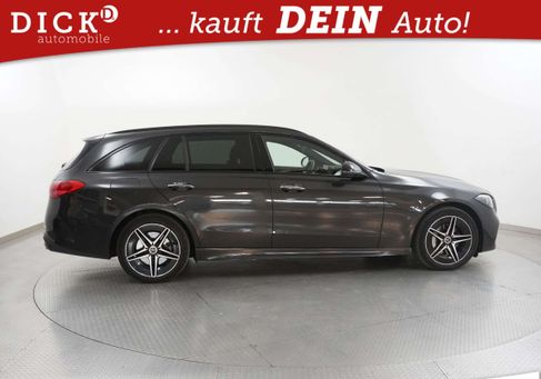 Mercedes-Benz C 300, 2023