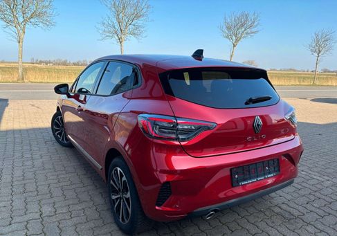 Renault Clio, 2025