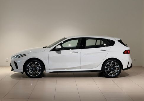 BMW 120, 2026
