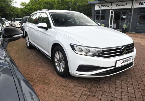 Volkswagen Passat Variant, 2023 3