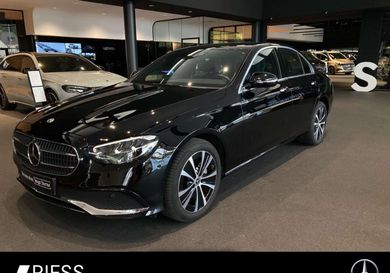 Mercedes-Benz E 300, 2021