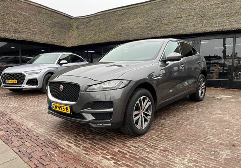 Jaguar F-Pace, 2016