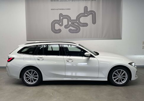 BMW 318, 2023