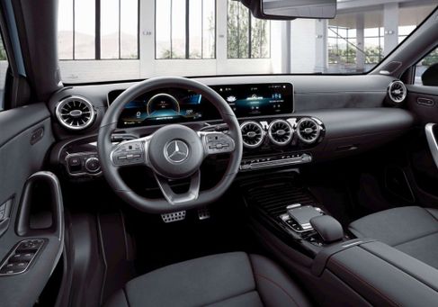 Mercedes-Benz A 35 AMG, 2019 3