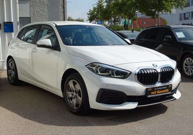 BMW 118, 2022