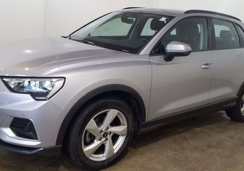Audi Q3, 2022 2