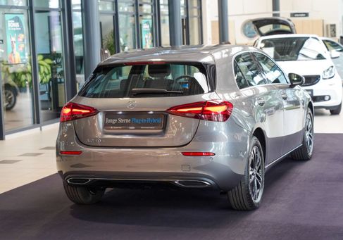 Mercedes-Benz A 250, 2025 3