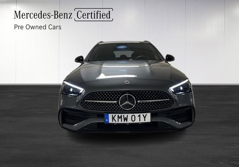Mercedes-Benz C 300, 2025