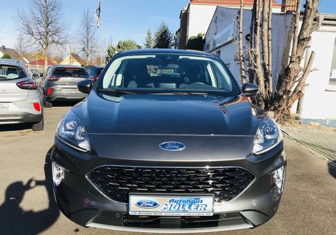 Ford Kuga, 2020