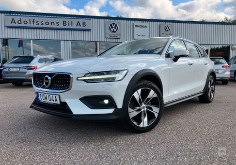 Volvo V60 Cross Country, 2020