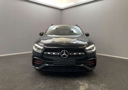 Mercedes-Benz GLA 250, 2020