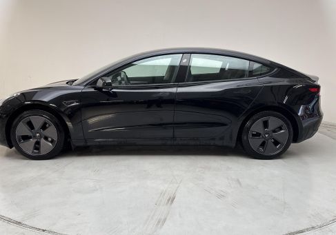 Tesla Model 3, 2023 2