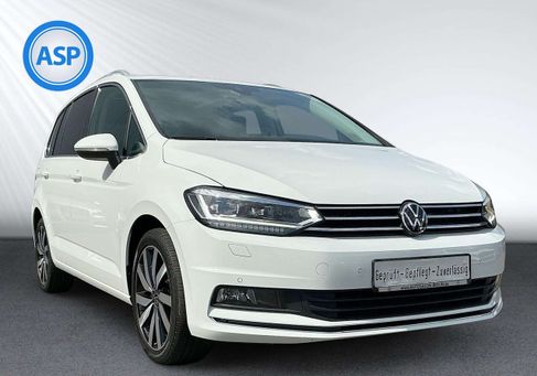 Volkswagen Touran, 2021 3