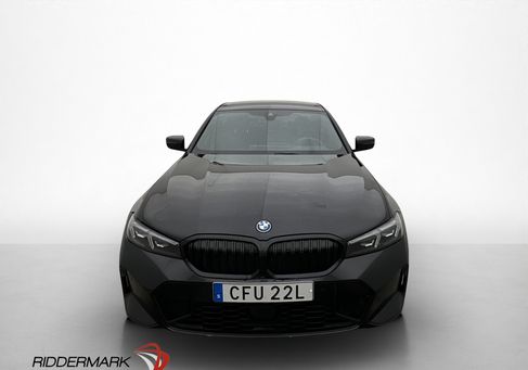 BMW 330, 2023