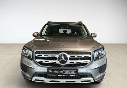 Mercedes-Benz GLB 200, 2023