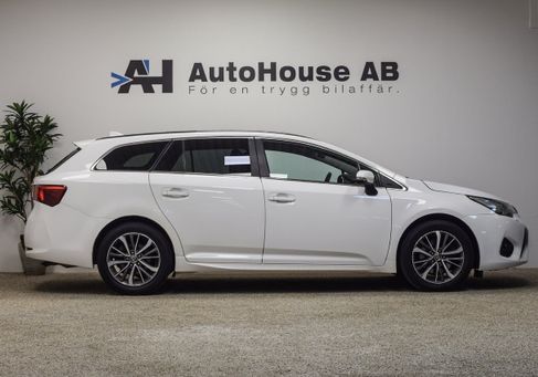 Toyota Avensis, 2016