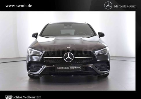 Mercedes-Benz CLA 200, 2022