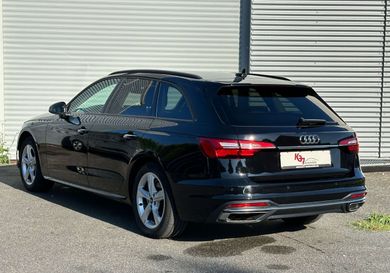 Audi A4, 2022