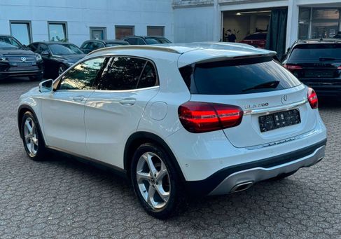 Mercedes-Benz GLA 200, 2018