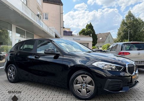 BMW 118, 2019