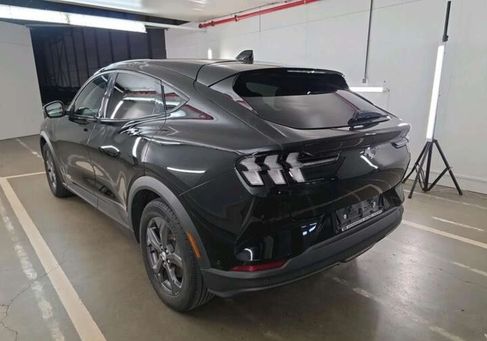 Ford Mustang Mach-E, 2022