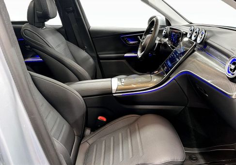 Mercedes-Benz GLC 220, 2025