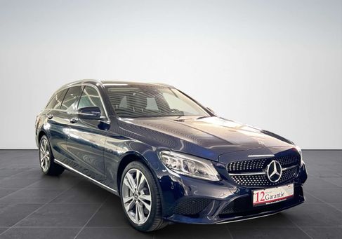 Mercedes-Benz C 300, 2021