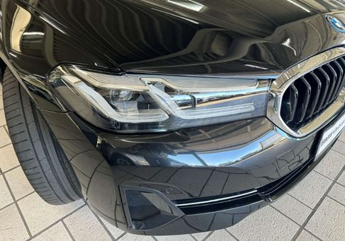 BMW 530, 2022 3