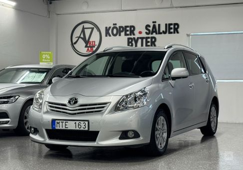 Toyota Verso, 2012