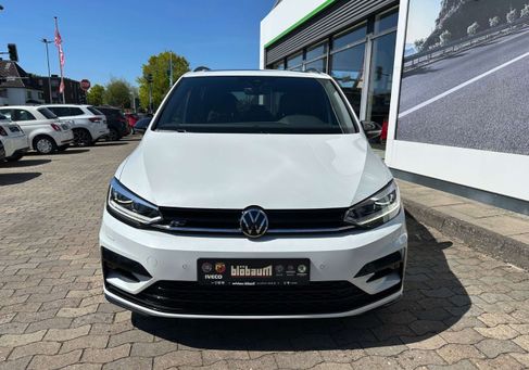 Volkswagen Touran, 2021 3