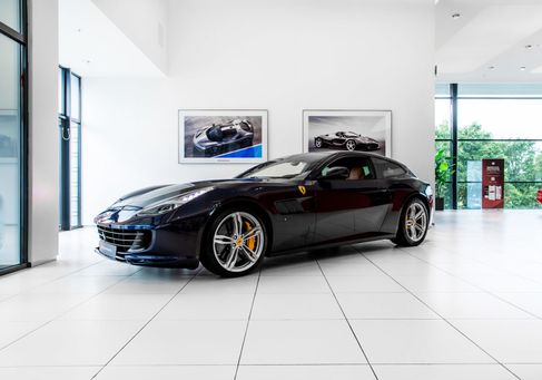 Ferrari GTC4Lusso, 2021