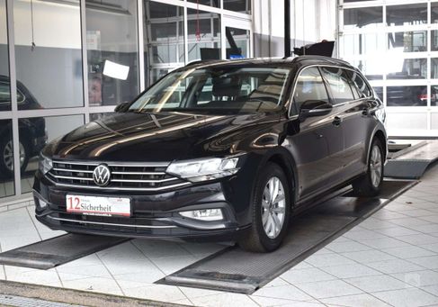 Volkswagen Passat Variant, 2021