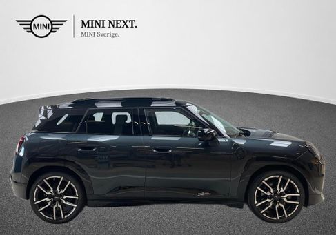 MINI, 2025