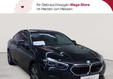 BMW 216, 2023