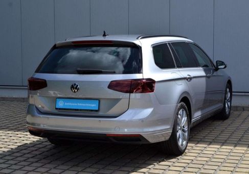Volkswagen Passat Variant, 2023 3