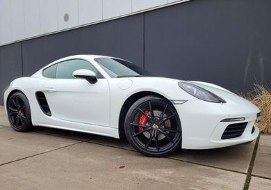 Porsche, 2018