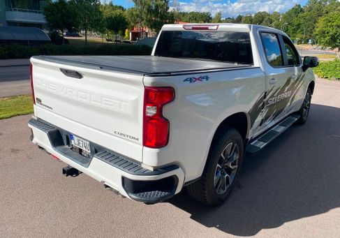 Chevrolet Silverado, 2021