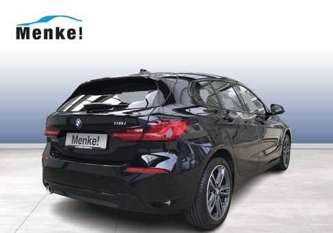 BMW 118, 2022 2