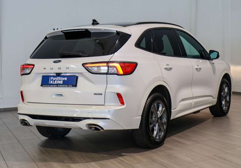 Ford Kuga, 2022