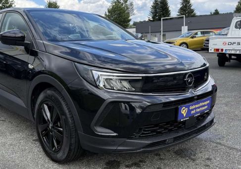 Opel Grandland X, 2022 3
