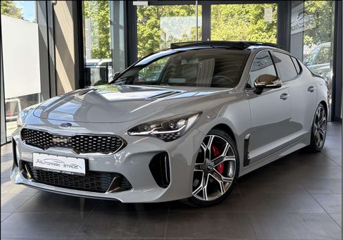 Kia Stinger, 2018 2