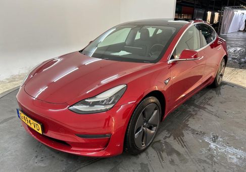 Tesla Model 3, 2019